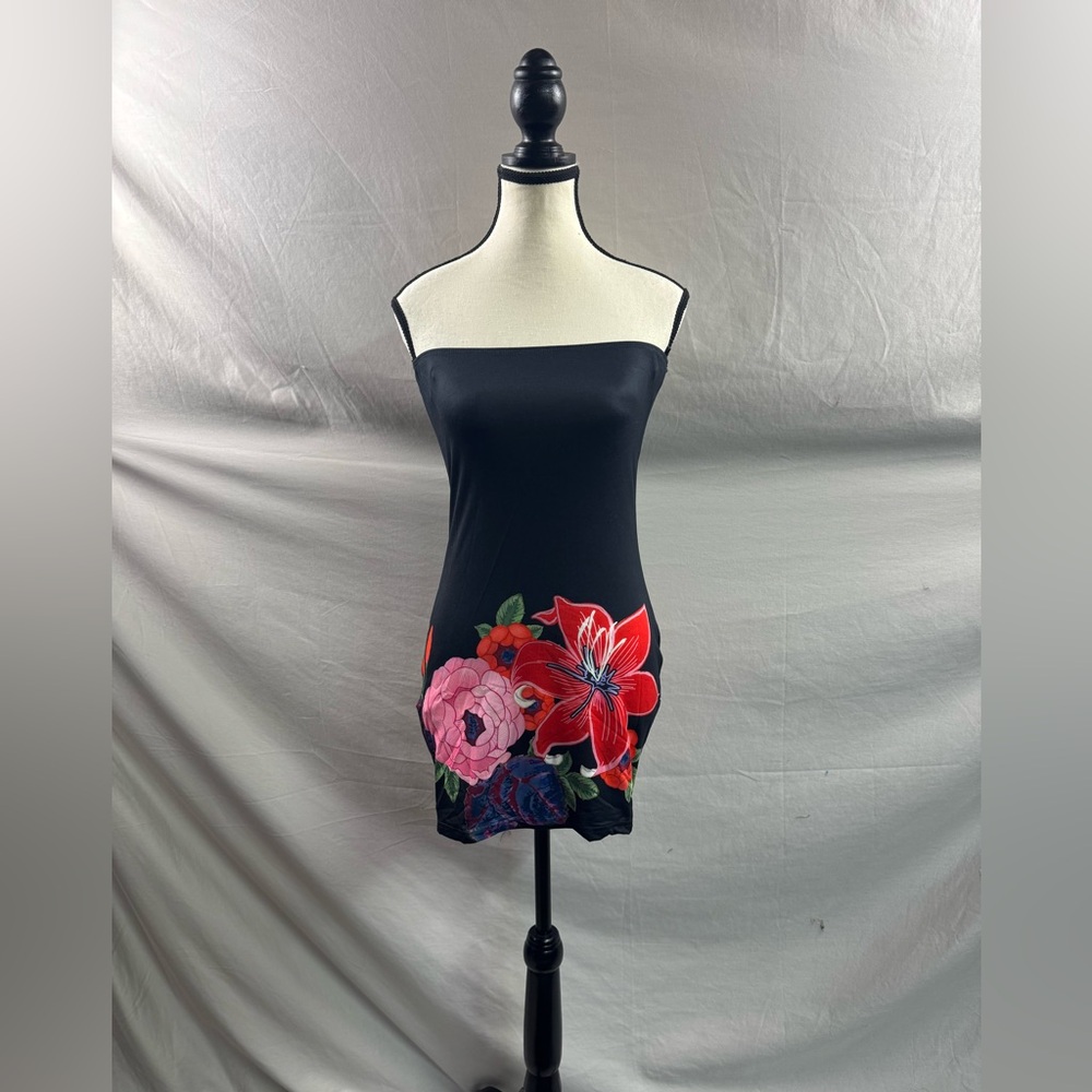 Floral Pattern Bandeau Mini Dress Black - Picture 5 of 5